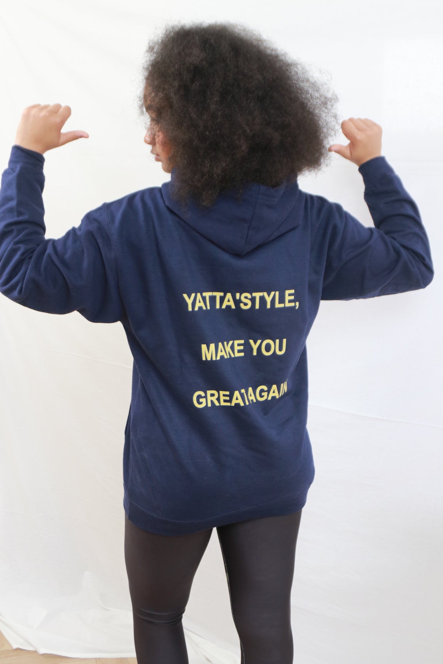 YATTA'STYLE Unisex Hoodie – Comfort & Style à tout moment!